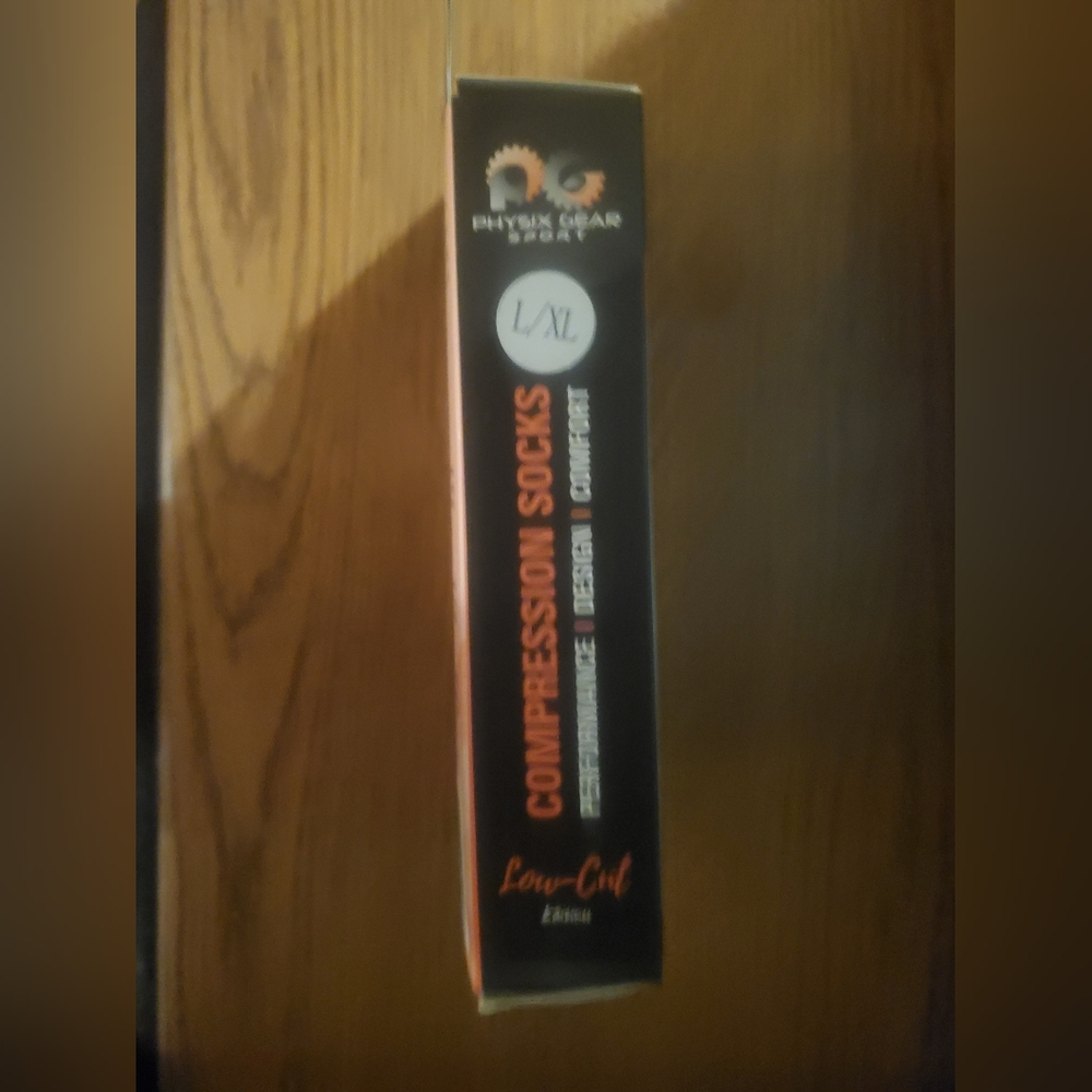 Stamina Compression Socks - Picture 3 of 6